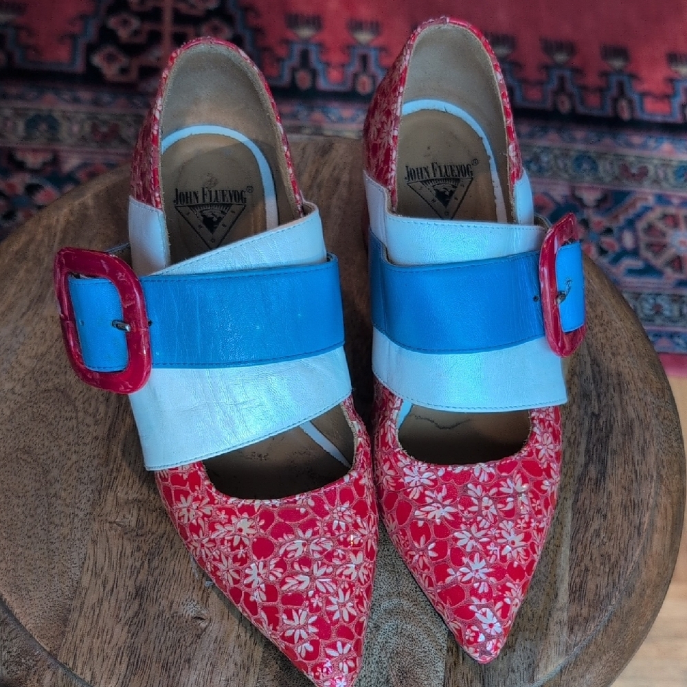 John Fluevog "Effortless Felicity" vintage inspired Mary Jane heels in FloralRed - Picture 8 of 9